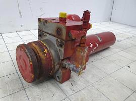 Liebherr LTM 1040-2.1 ballast extension ram