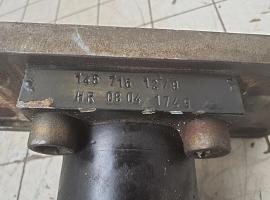 Demag AC 50-1 counterweight cylinder 