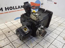 Grove GMK 4090 double pump
