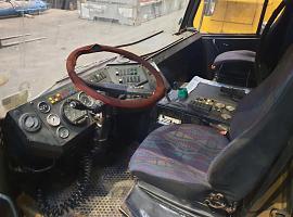 Liebherr LTM  drivers cabin 