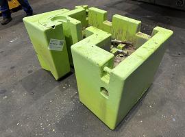 Liebherr LTM 1050-3.1 counterweight left 2.2 ton