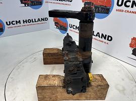 Demag AC 700 semi-integral power steering G