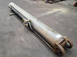 Liebherr LTM 1160-2 luffing cylinder