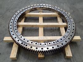 Faun RTF 25-2 slewing ring