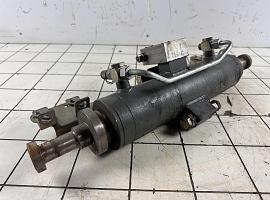 Liebherr MK 88 hydraulic ram