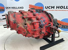 Liebherr LTM 1090 drive through diff 13x35 axle 4