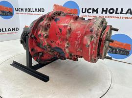 Liebherr LTM 1090 drive through diff 13x35 axle 4