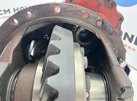 Liebherr LTM 1060 end differential 13x35 axle 4 