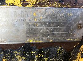 Liebherr LTM 1050-1 axle 3