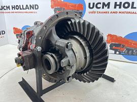 Liebherr LTM 1060 mid differential 13x35 axle 2