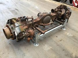 Liebherr LTM 1070-4.2 axle 1