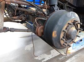 Liebherr LTM 1400-7.1 axle 2