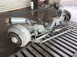 Liebherr LTM 1050-1 axle 2