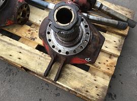 Terex Demag AC 35 axle 2 steering right knuckle 16 holes with bracket