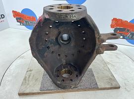 Terex Demag AC 35 Steering knuckle 16 holes axle 2
