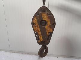 Grove hookblock 13mm 1 sheave 9 ton