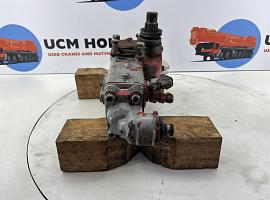 Liebherr LTM 1070 Steering box  