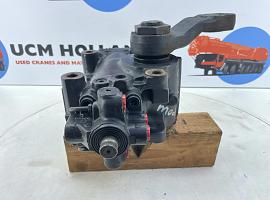 Compact truck CT2 steering box  