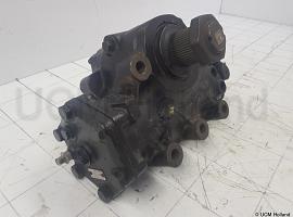 Steering box  