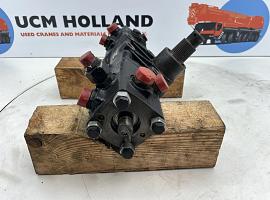 Steering box  
