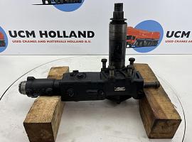 Steering box  