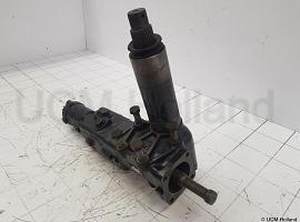 Steering box  