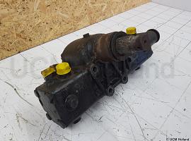 Steering box  