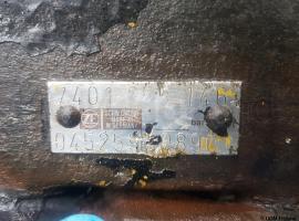 Steering box  