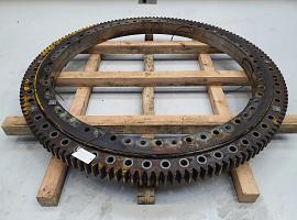 Liebherr LTM 1160-2 roller slewing ring 