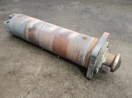 Grove GMK 5220, 5170 outrigger cylinder