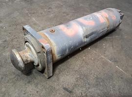 Grove GMK 5220, 5170 outrigger cylinder