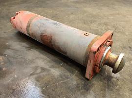 Grove GMK 5220, 5170 outrigger cylinder