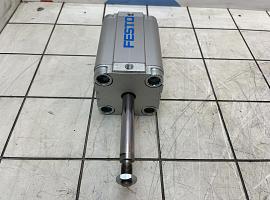 Festo pneumatic compact cylinder
