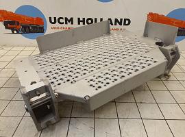 Liebherr LTM 1160-5.2 pedestal 75X806X440
