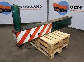 Faun ATF 30-2 outrigger beam front complete 