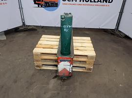 Faun ATF 30-2 outrigger beam front complete 