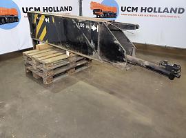 Demag AC 100 outrigger beam complete rear