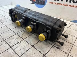 Liebherr LT1200 4 way gear pump