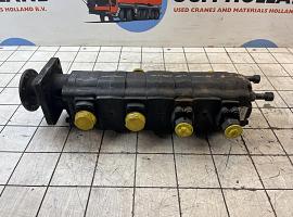Liebherr LT1200 4 way gear pump