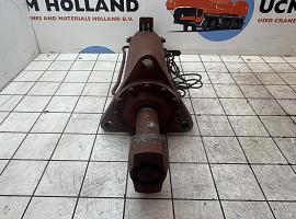 Grove GMK counterweight cylinder  