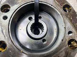 Grove GMK 6300 L multiple-disk brake