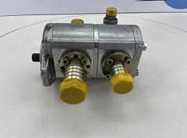 Liebherr LTM 1130-5.1 Two-Stage pump upper