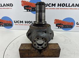 Liebherr LTM 1070-4.2 steering knuckle axle 3