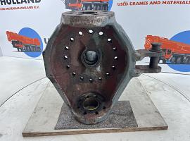 Liebherr LTM 1050-1 steering knuckle 16 holes axle 3 right