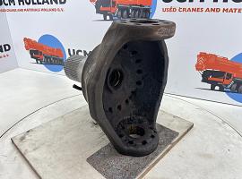 Demag AC 155 steering knuckle 16 holes axle 3