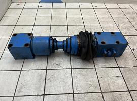 Liebherr LTM 1400-7.1 cylinder connection