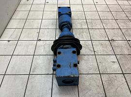 Liebherr LTM 1400-7.1 cylinder connection