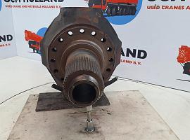 Liebherr LTM 1160/2 Steering knuckle 16 holes axle 1