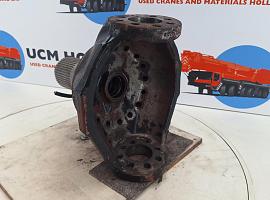 Liebherr LTM 1160/2 Steering knuckle 16 holes axle 1