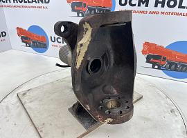 Krupp 70 GMT Steering knuckle axle 2 